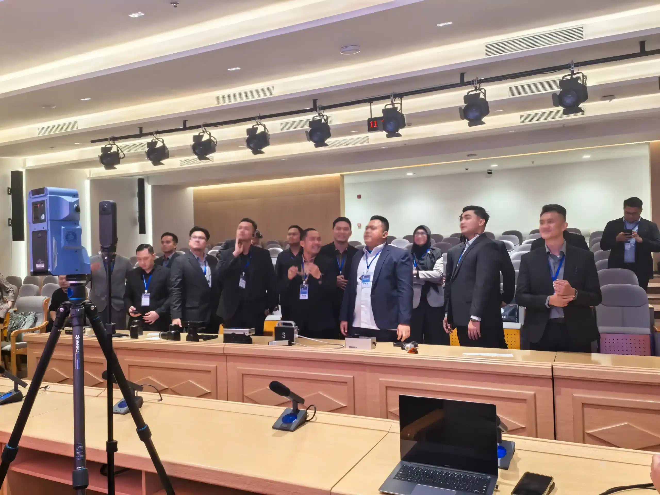 SalvationDATA Actively Participates as Public Security Hosts Indonesian Delegation 1 SalvationDATA Actively Participates as Public Security Hosts Indonesian Delegation